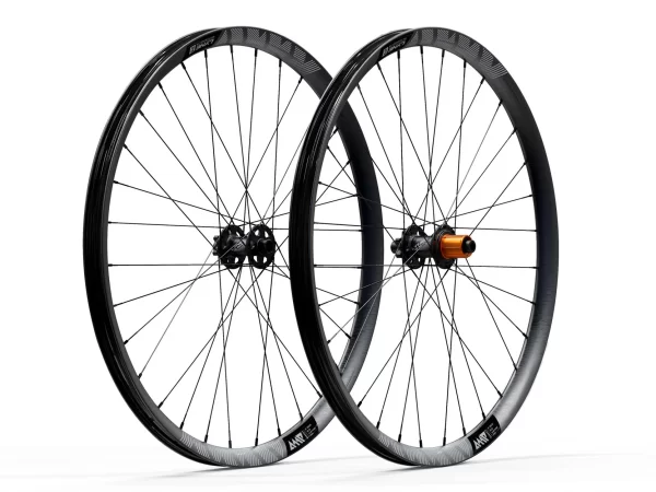 AMP-CARBON-WHEELSET-29